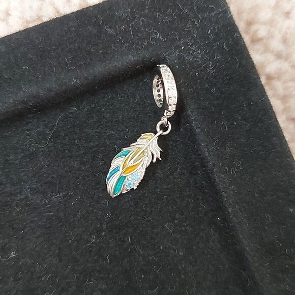 925 Sterling Silver Feather Charm - Picture 2 of 6